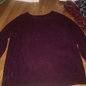 Maroon sweater